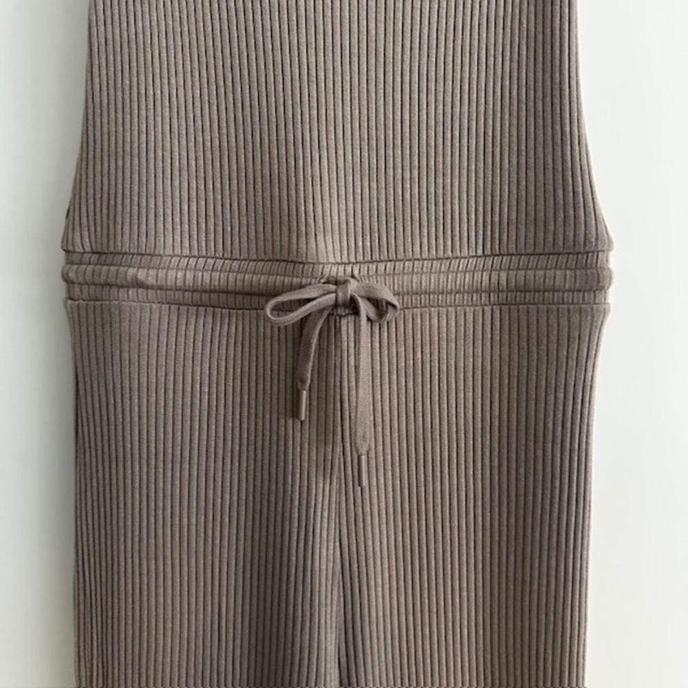Beyond Yoga Jetsetter Jumpsuit Ribbed Medium Color: Birch - Picture 5 of 11